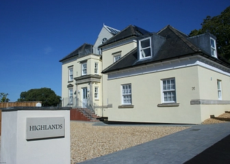 2 Highlands Apartment  - Priory Road, Shanklin, South Wight, United Kingdom, PO37