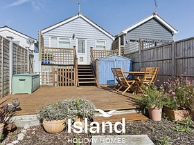 28 Marsh Road - 28 Marsh Road, Gurnard, North Wight, United Kingdom, PO31