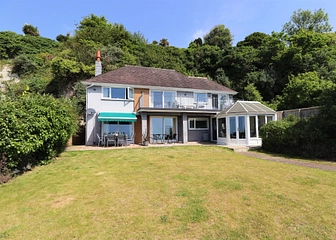 Pointe South - 8 Gills Cliff Road, Ventnor, South Wight, United Kingdom, PO38