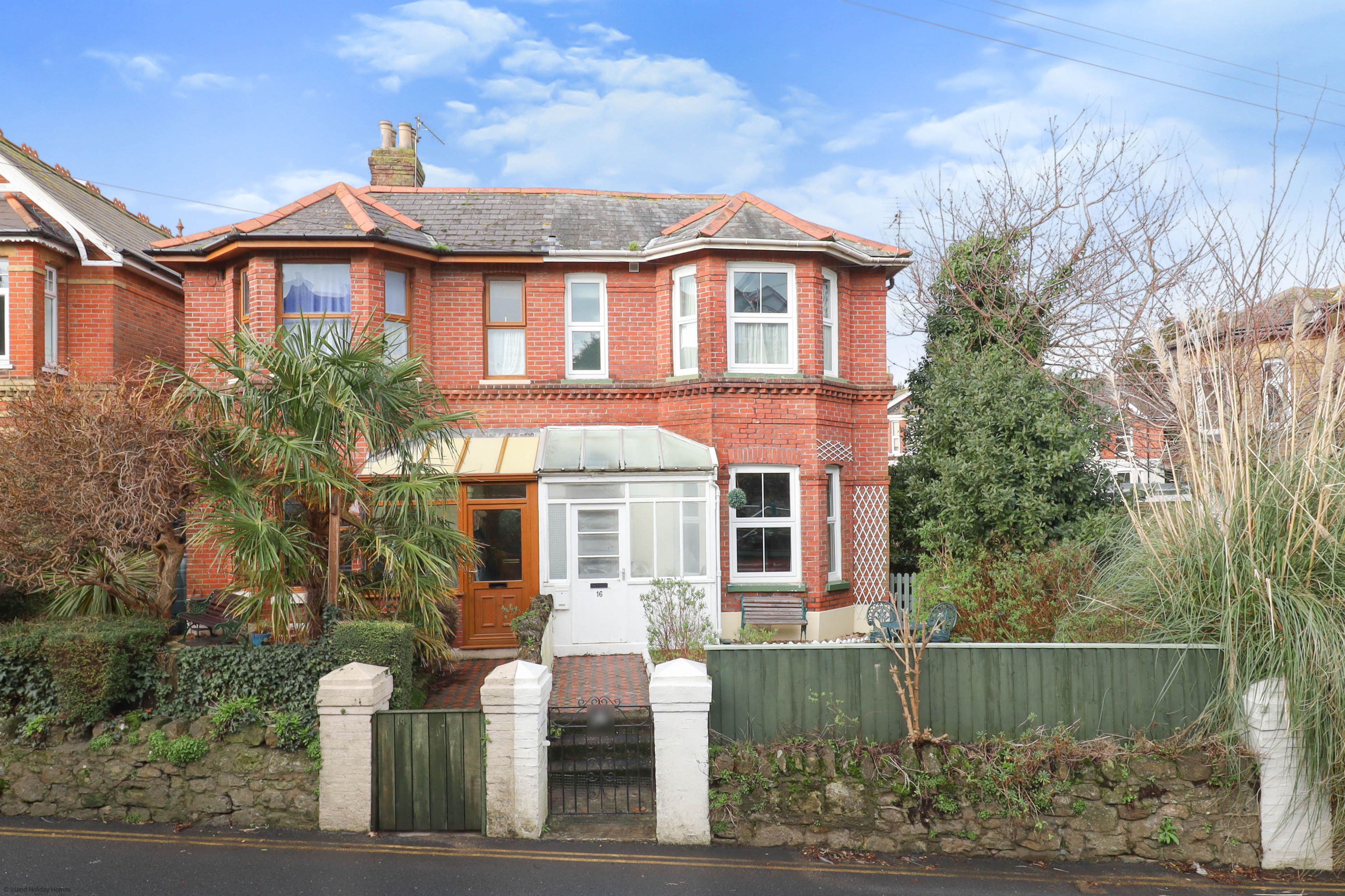 Kenmare Cottage - 16 North Road, Shanklin, South Wight, United Kingdom, PO37