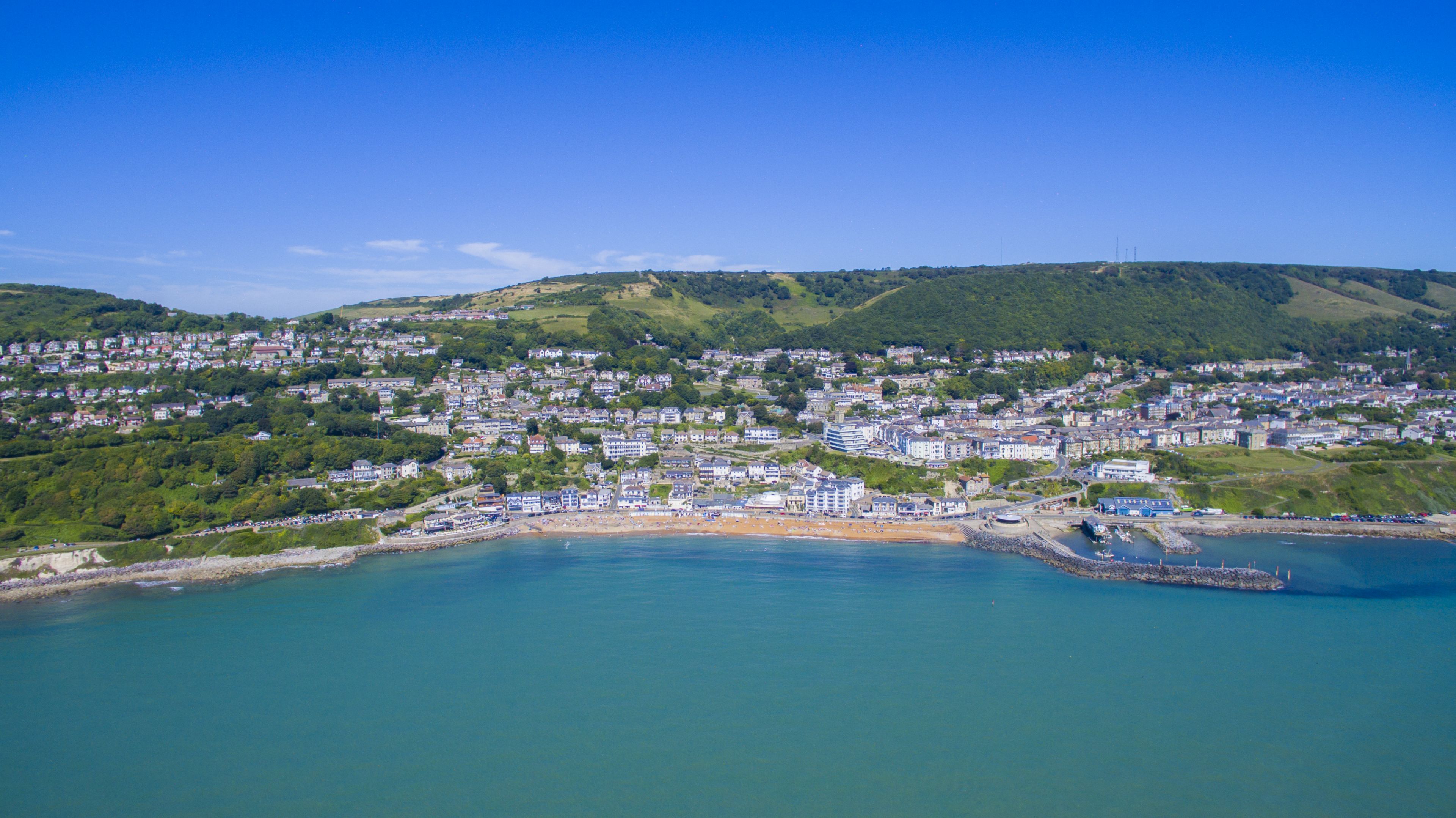 Villa Amanti Apartment - Villa Amanti, Esplanade, Ventnor, South Wight, United Kingdom, PO38
