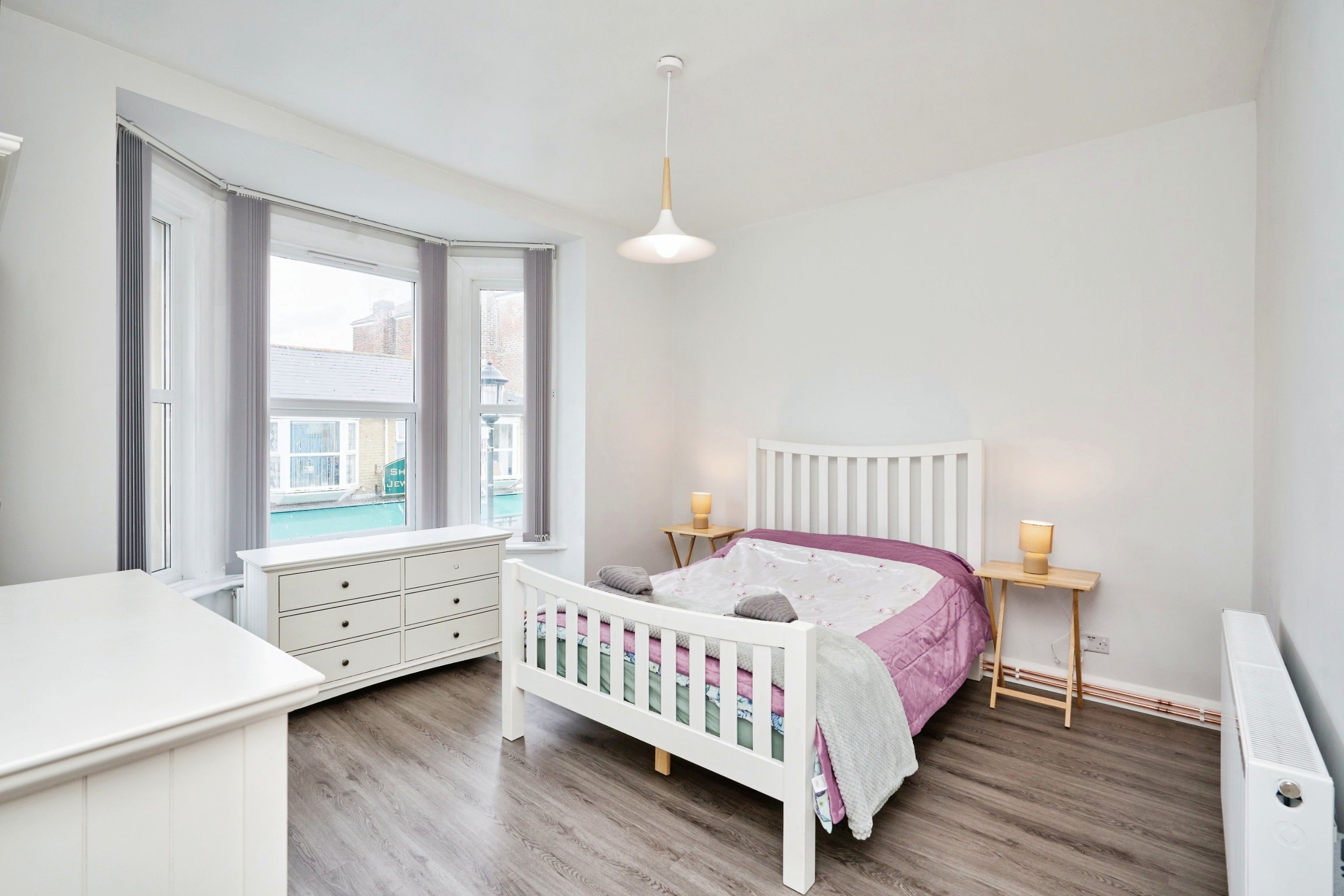 Poppies - 16A Regent Street, Shanklin, South Wight, United Kingdom, PO37