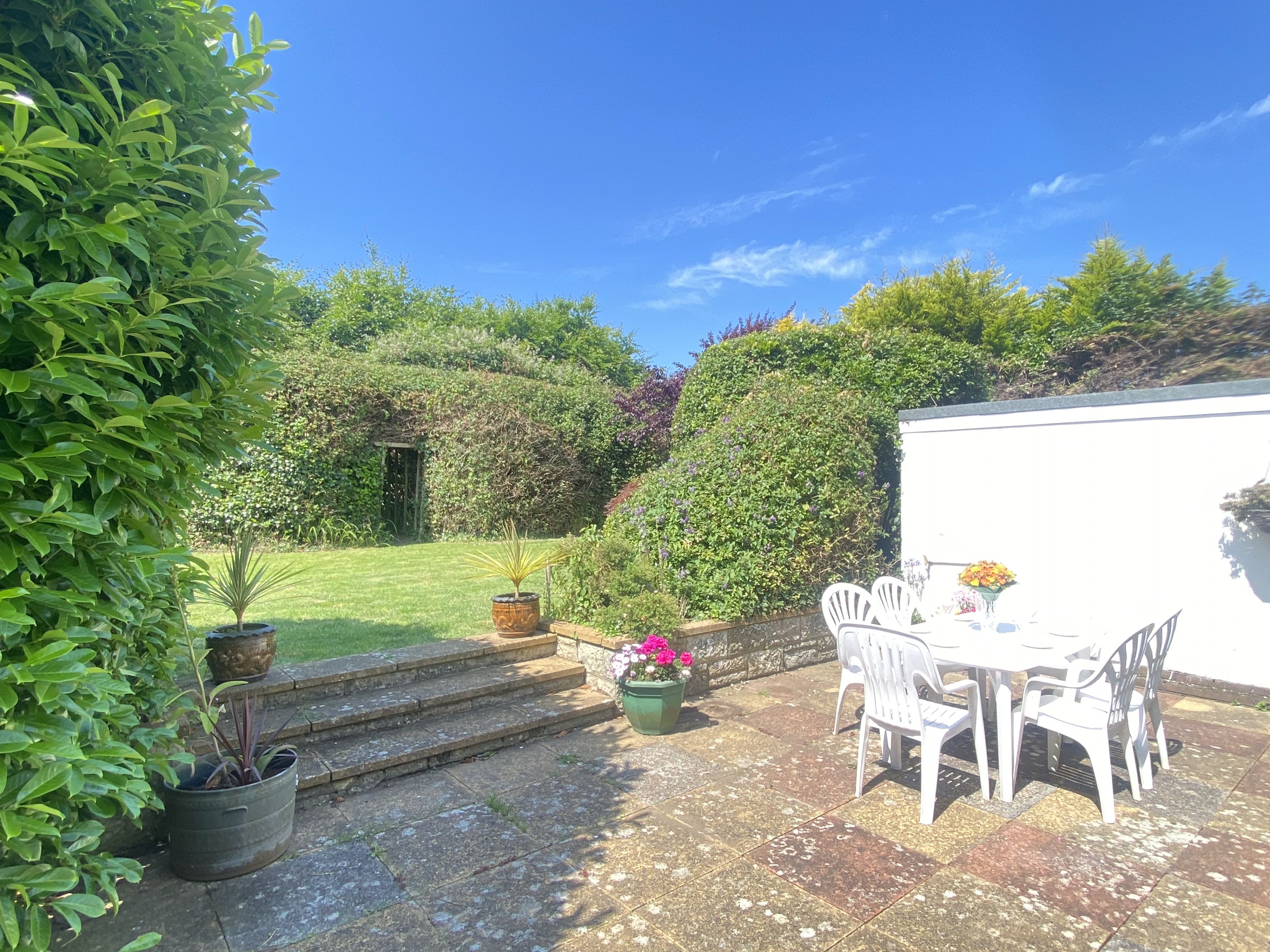 Beachfield - 2 Beachfield Road, Bembridge, East Wight, United Kingdom, PO35