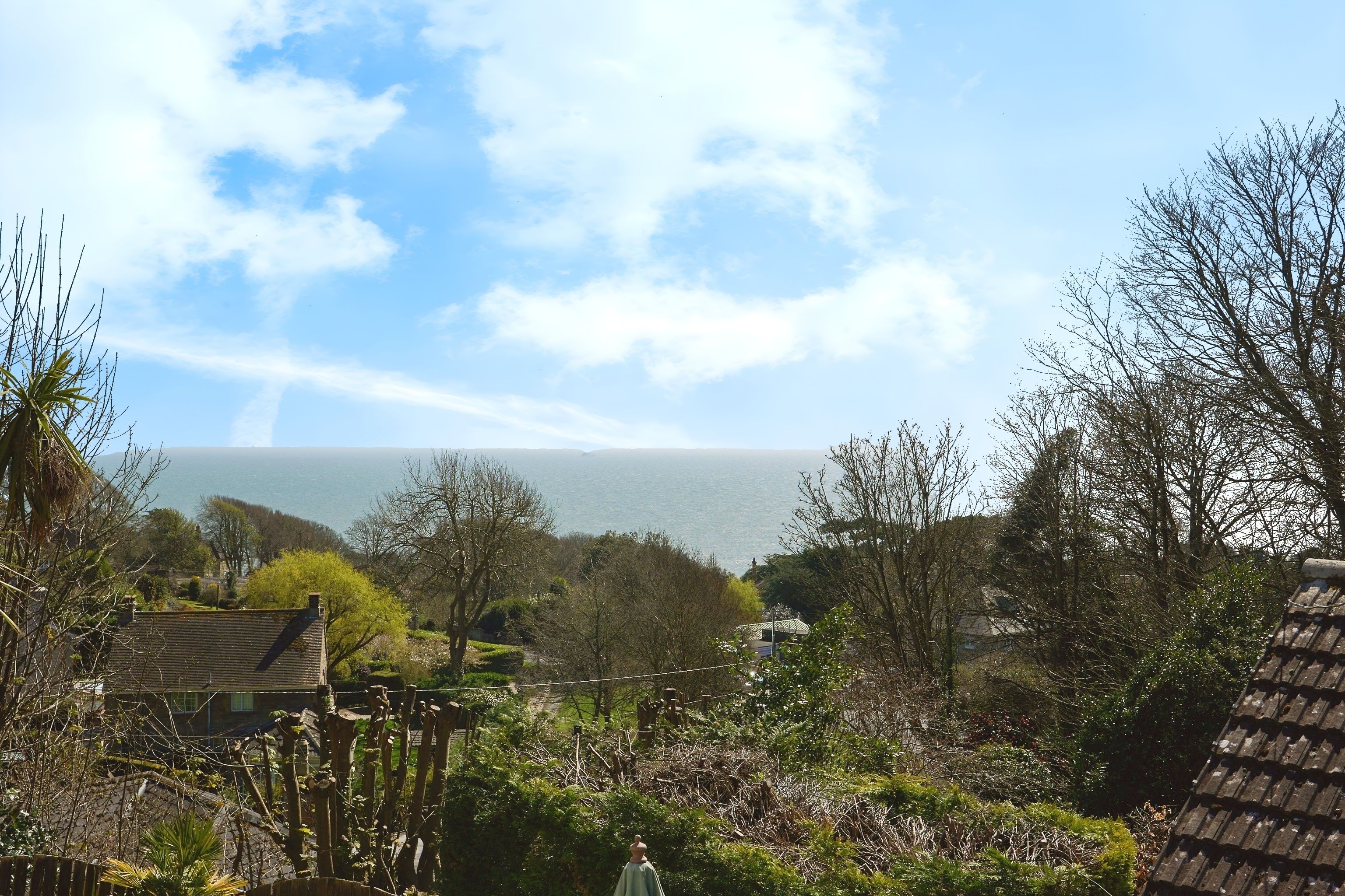 Sea Song - 22 Westcliffe Chalets Boxers Lane, Niton, South Wight, United Kingdom, PO38