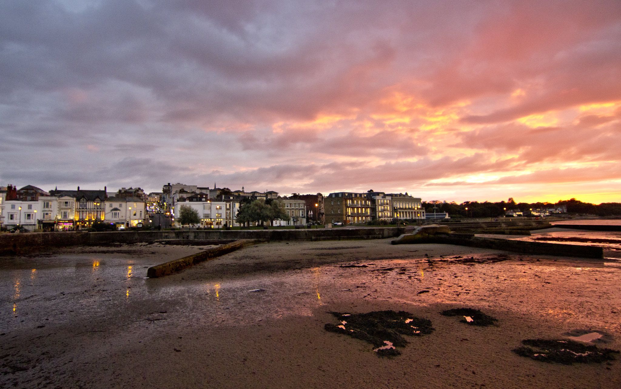 No 6 Victorian Lodge - E Hill Rd, Ryde PO33 1LS, Ryde, East Wight, United Kingdom, PO33