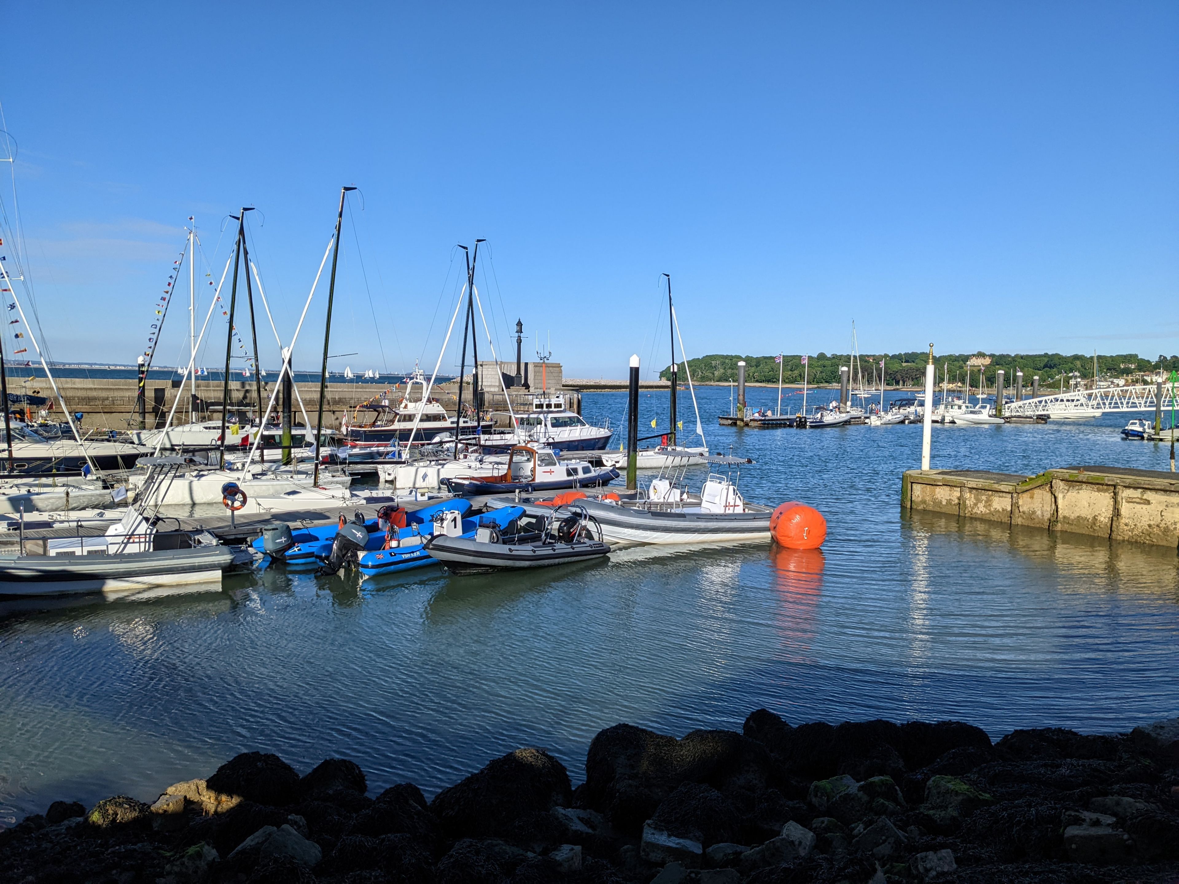 Pindrift - 23 Bellevue Road, Cowes, North Wight, United Kingdom, PO31