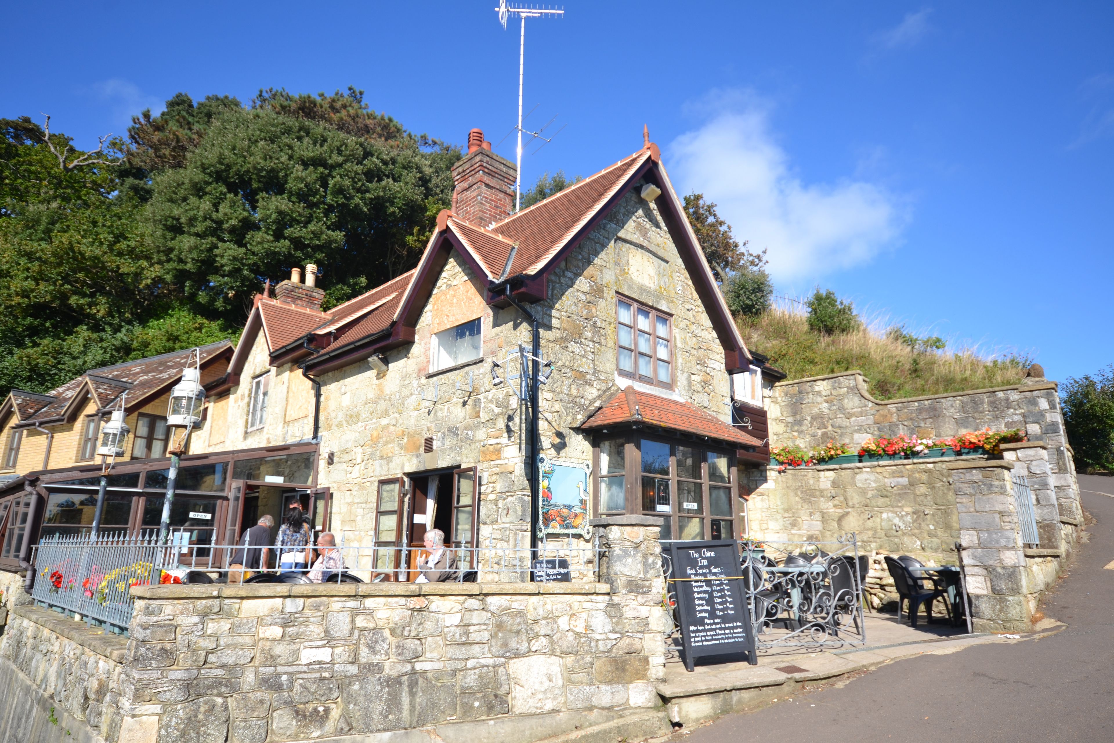 The Colonnades - The Colonnades, Westhill manor, Westhill road, Shanklin, Dorset, United Kingdom, Po376ps